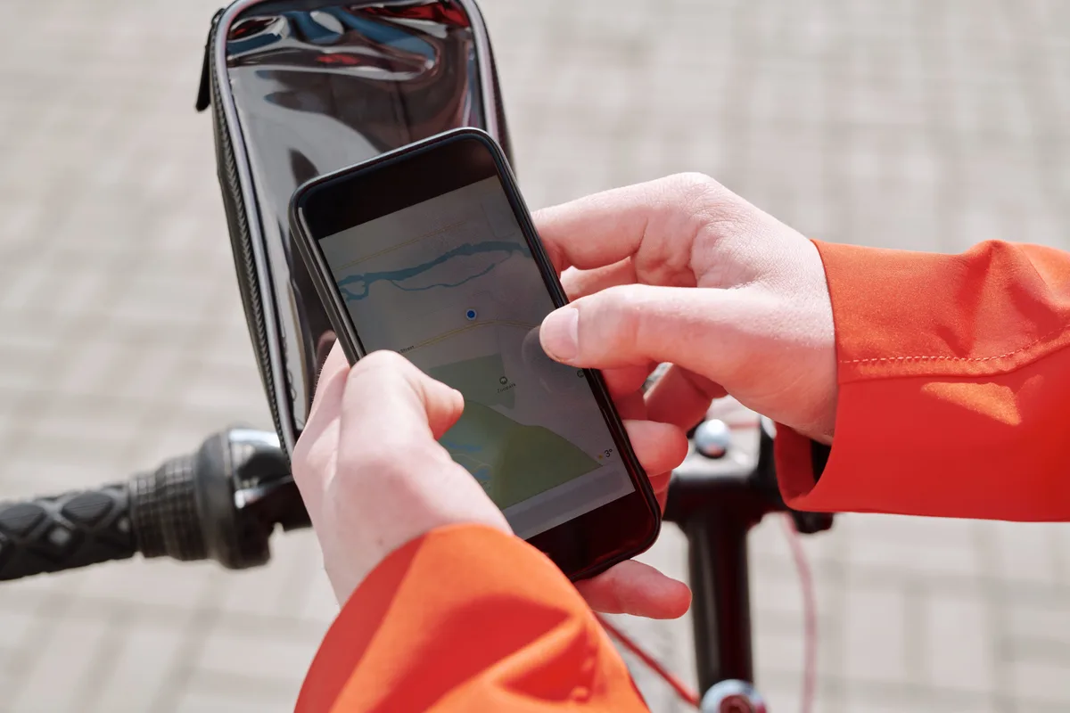 Les meilleures applications vélo pour préparer et suivre ses événements cyclistes